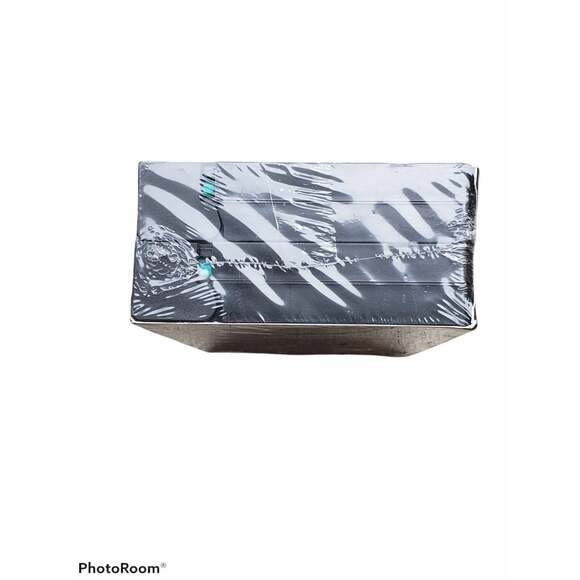 Steven Spielberg Schindler's List Universal Studios Award Winning Movie -  VHS - Picture 4 of 4